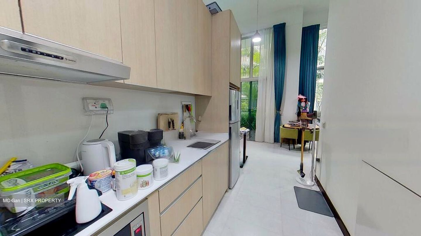 eCO (D16), Condominium #473471041